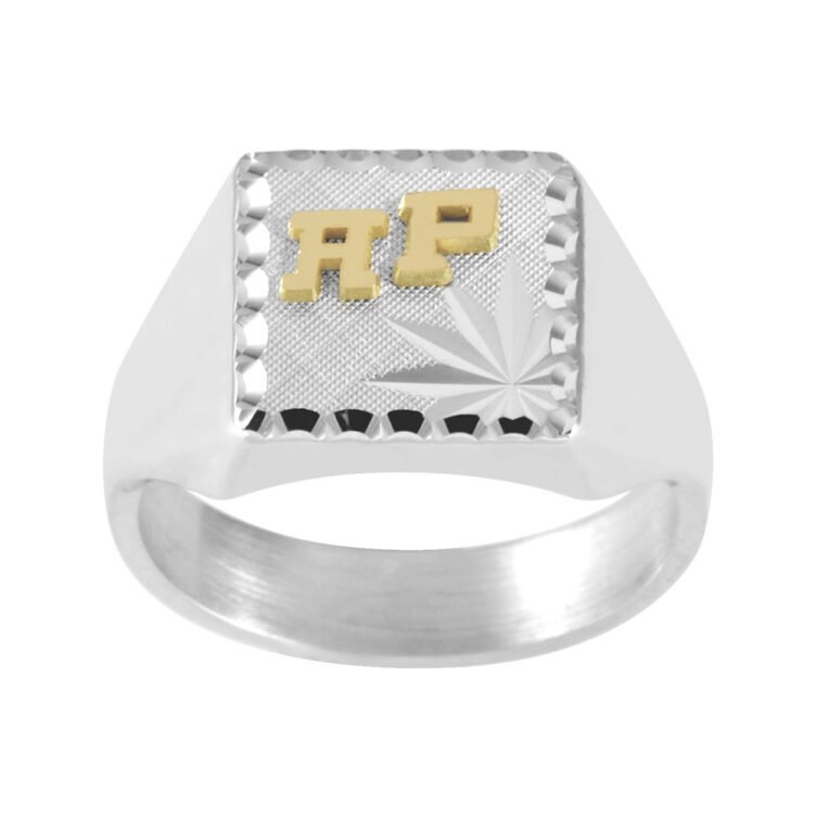 Chevalière Carrée en Argent Constant